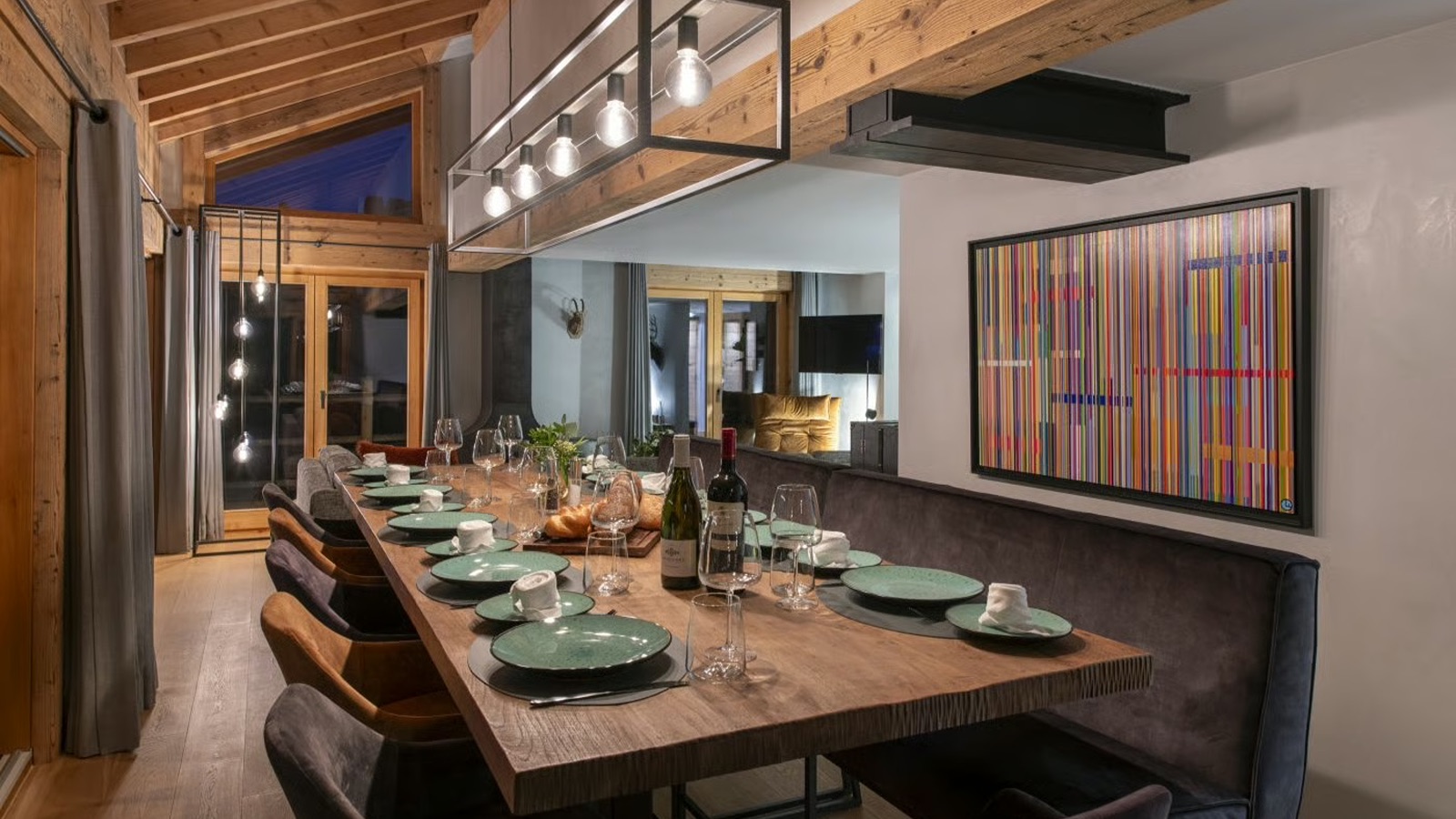 Luxury-Ski-Chalet-Verbier-Chalet-Clambinet-Oxford-Ski-Dining.jpg