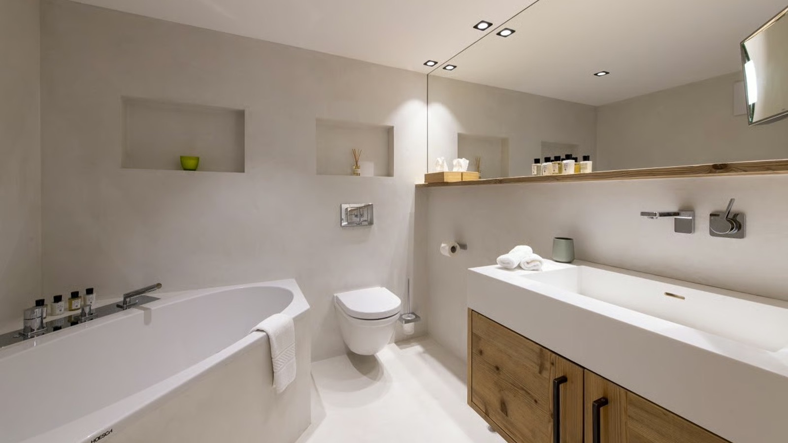 Luxury-Ski-Chalet-Verbier-Chalet-Clambinet-Oxford-Ski-Bathroom15.jpg