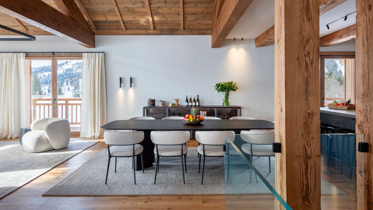 Luxury-Ski-Chalet-Alena-LesGets-OSC-Dining.jpg