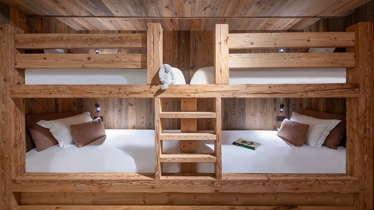 Luxury-Ski-Chalet-Alena-LesGets-OSC- Bunkroom (1).jpg