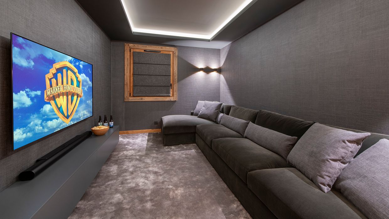 Luxury-Ski-Chalet-Alena-LesGets-OSC-Cinema (2).jpg