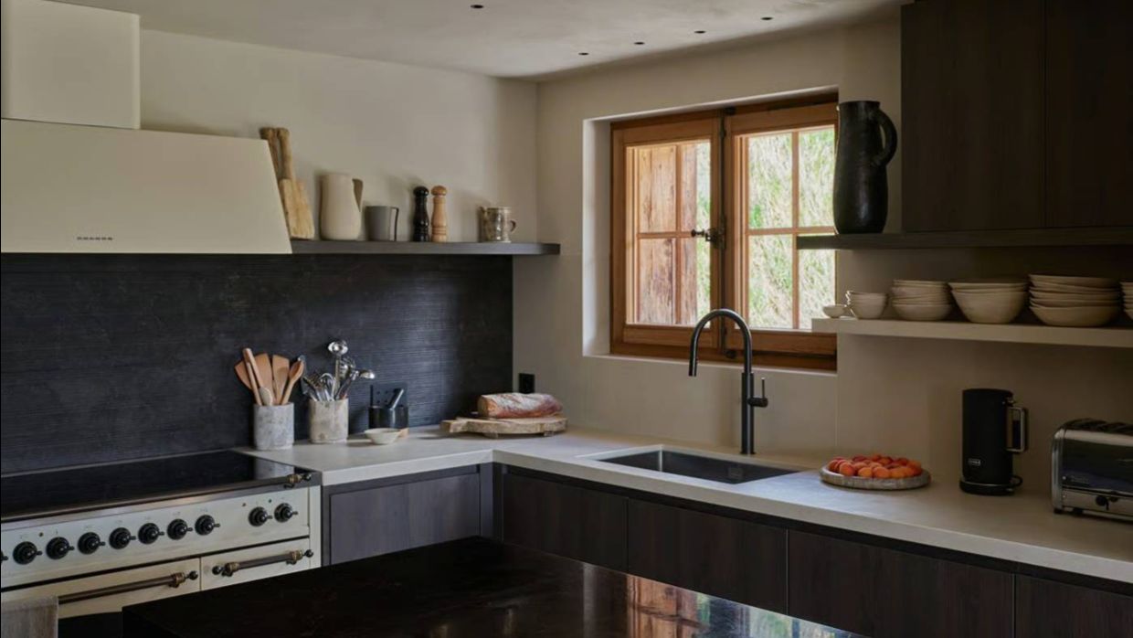 Luxury-Ski Chalet-Verbier-ChaletVallonD'Arbi-OSC-Kitchen.jpg