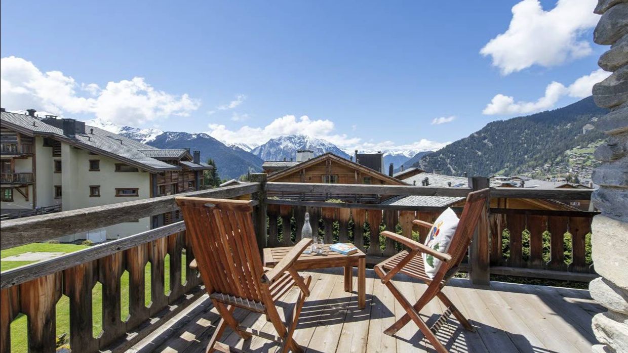 Luxury-Ski Chalet-Verbier-Sorbier118-OSC-Balcony.jpg