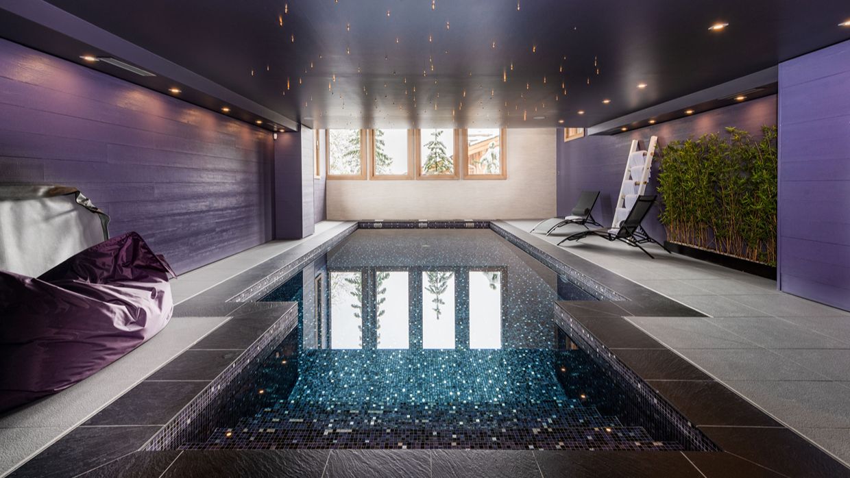 Luxury-Ski-Chalet-Courchevel-Licorne-OSC-Pool.jpg