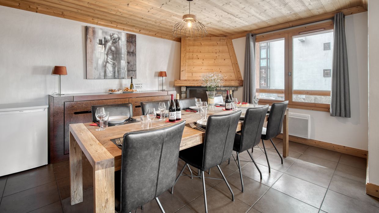 Luxury-Ski-Chalet-ValThorens-Chalet Sabot-OSC- (23).jpg