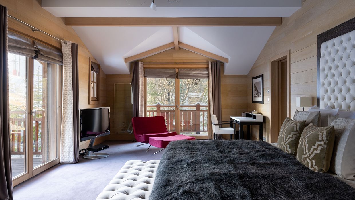 Luxury-Ski-Chalet-Courchevel-Licorne -des-Neiges-OSC- (9).jpg