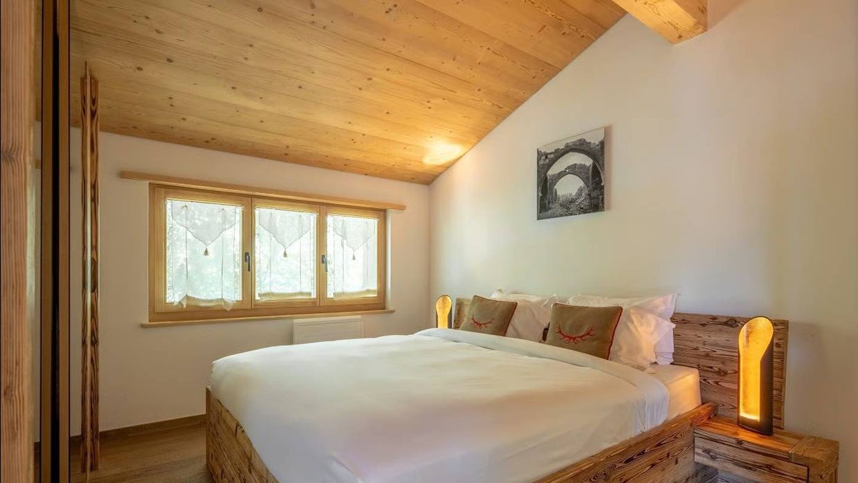 Luxury-Ski-Chalet-Verbier-Chalet Clos d’Abeilles-OSC-Bedroom.jpg