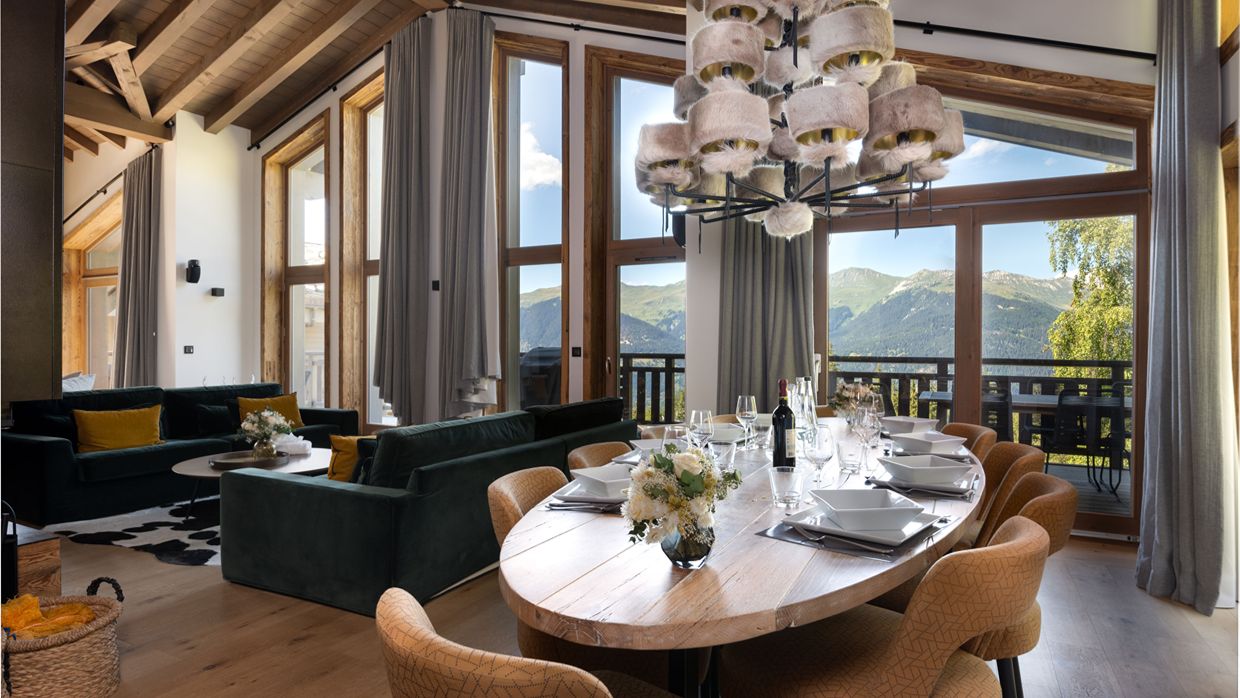 Luxury-Ski-Chalet-Courchevel1650-Chalet-Centenary-OSC- Lounge (4).jpg