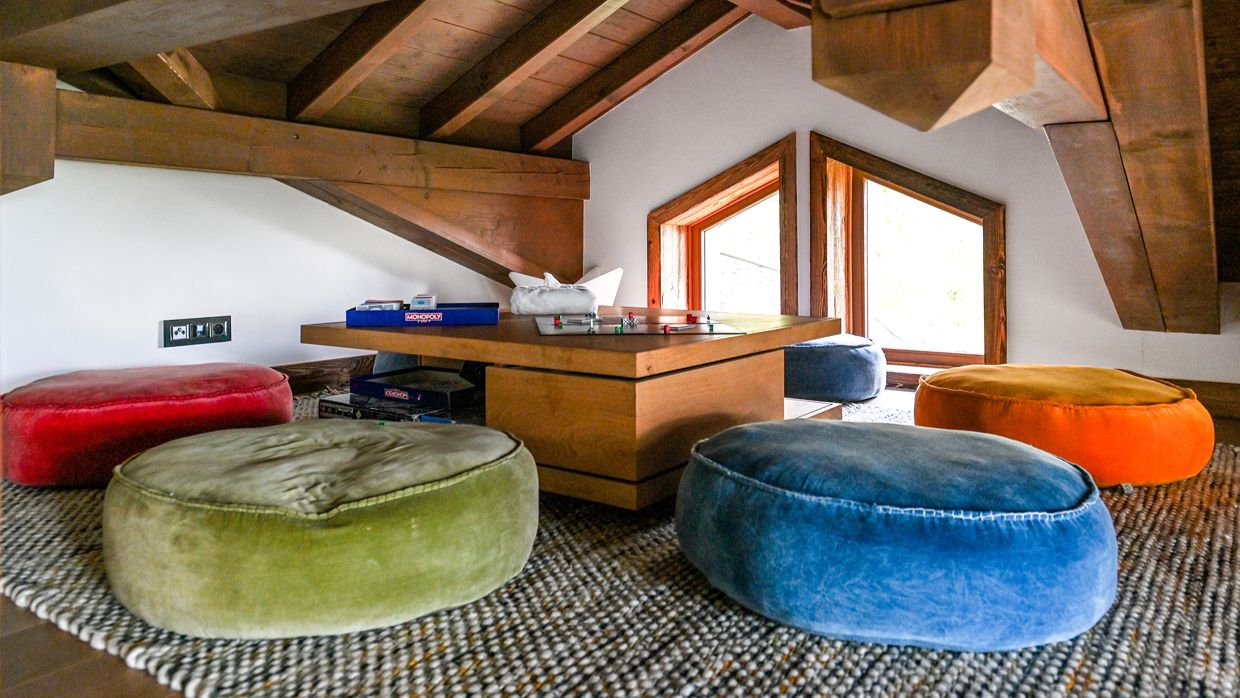 Luxury-Ski-Chalet-Courchevel1650-Chalet-Centenary-OSC- Kids room.jpg