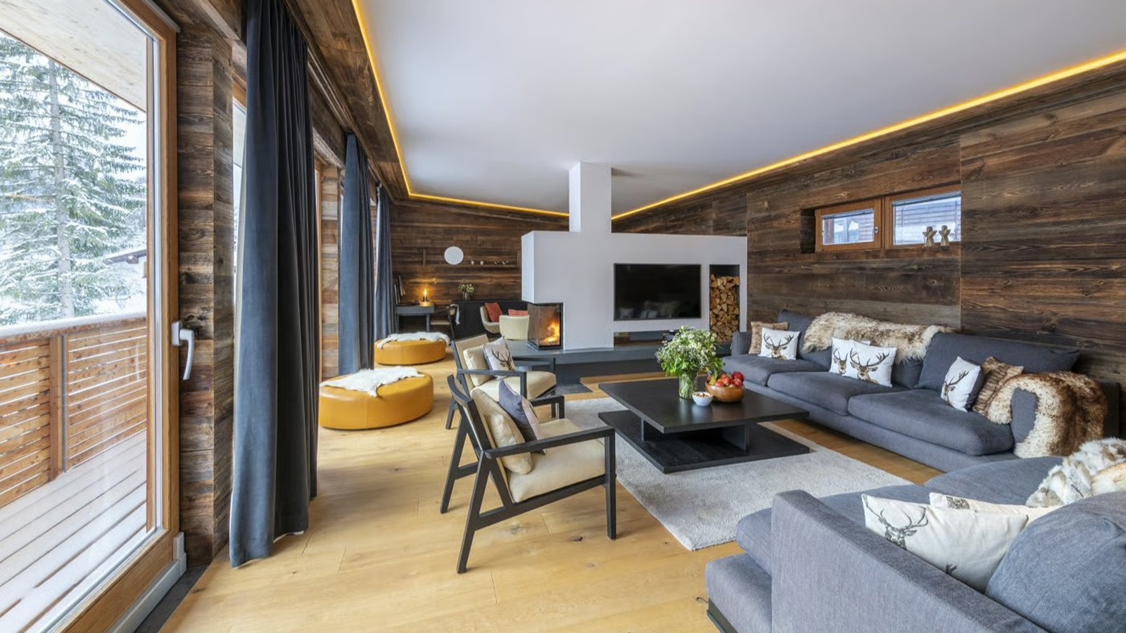 Chalet Bluebird