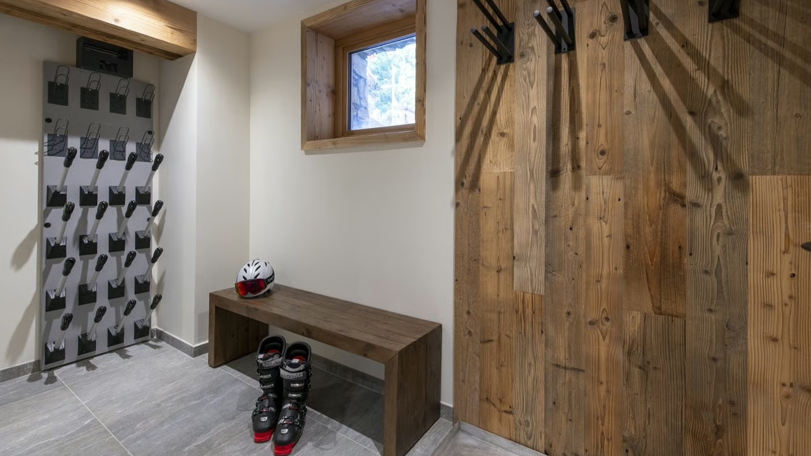 Luxury-Ski-Chalet-Val-d-Isere-Arolay-Penthouse-Oxford-Ski-Ski-Room.jpg