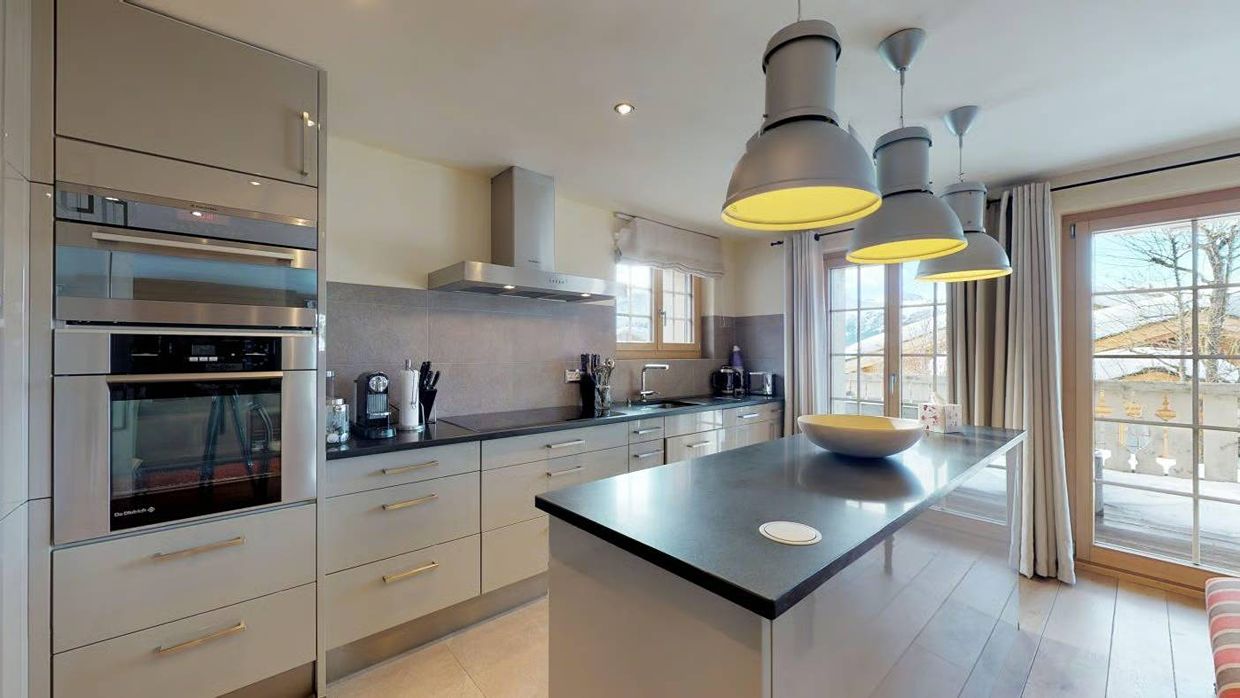 Luxury-Ski-Chalet-Verbier-Chalet-Albert-Luc-OSC-Kitchen.jpg