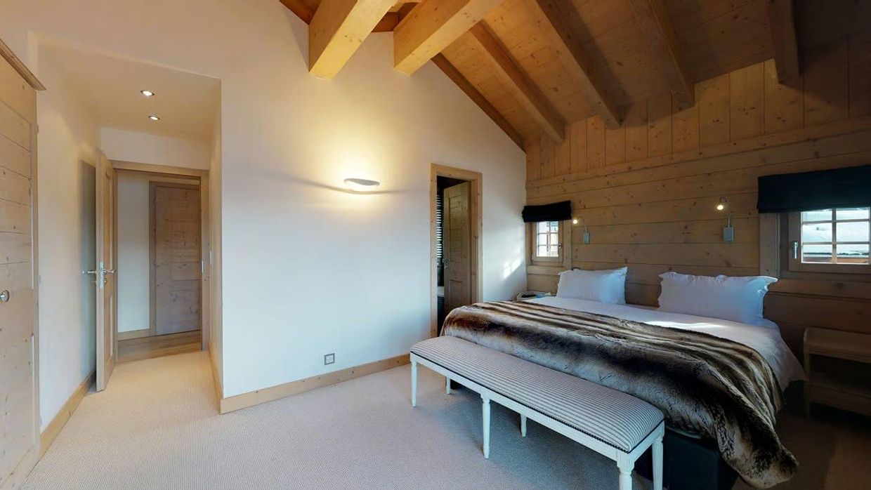 Luxury-Ski-Chalet-Verbier-Chalet-Albert-Luc-OSC-Bedroom.jpg