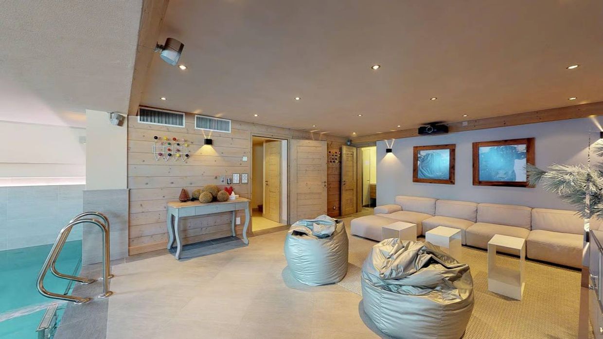 Luxury-Ski-Chalet-Verbier-Chalet-Albert-Luc-OSC-Spa.jpg