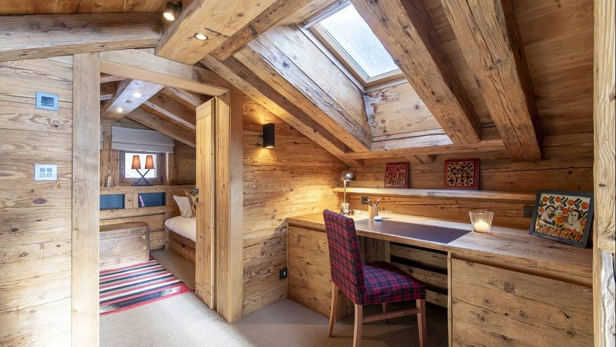 Luxury-Ski-Chalet-Verbier-Marmotte-Penthouse-OSC-Office.jpg
