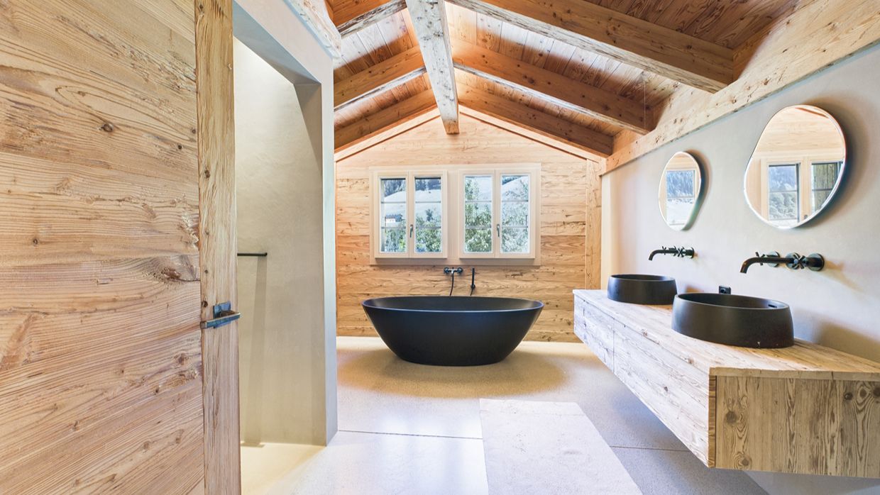 Luxury-Ski-Chalet-Gstaad-HausMannenberg-OSC-Bathroom (2).jpg