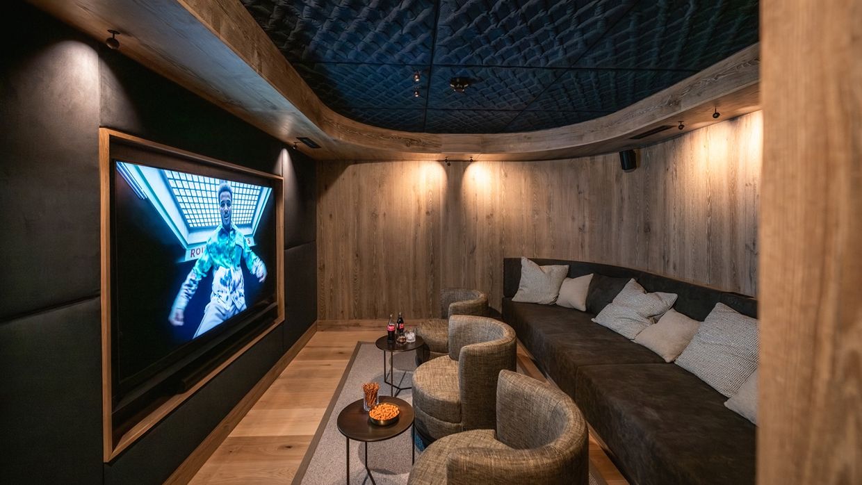 Luxury-Ski-Chalet-Lech-Bergmähder-OSC- Cinema-Room.jpeg