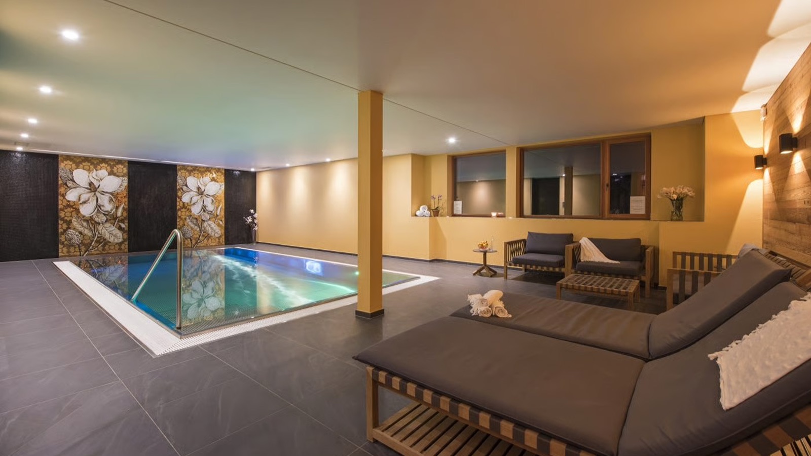 Luxury-Ski-Chalet-Zermatt-Chalet-Alex-Oxford-Ski-Pool.jpg