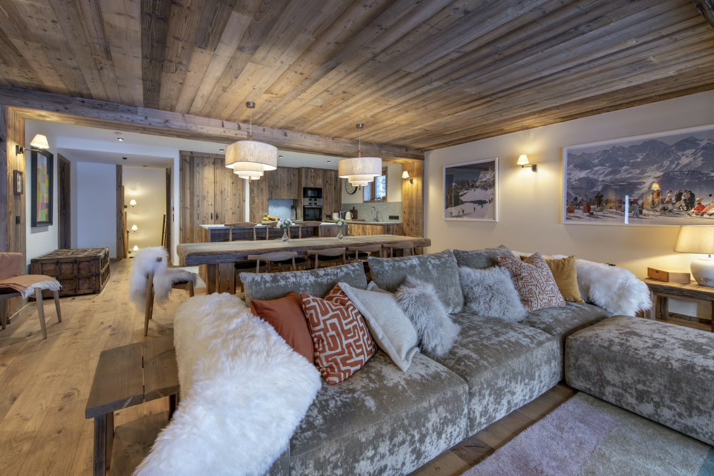 Luxury-Ski-Chalet-Val-D-Isere-Arolay-Apartment2-Oxford-Ski-Lounge5.jpg