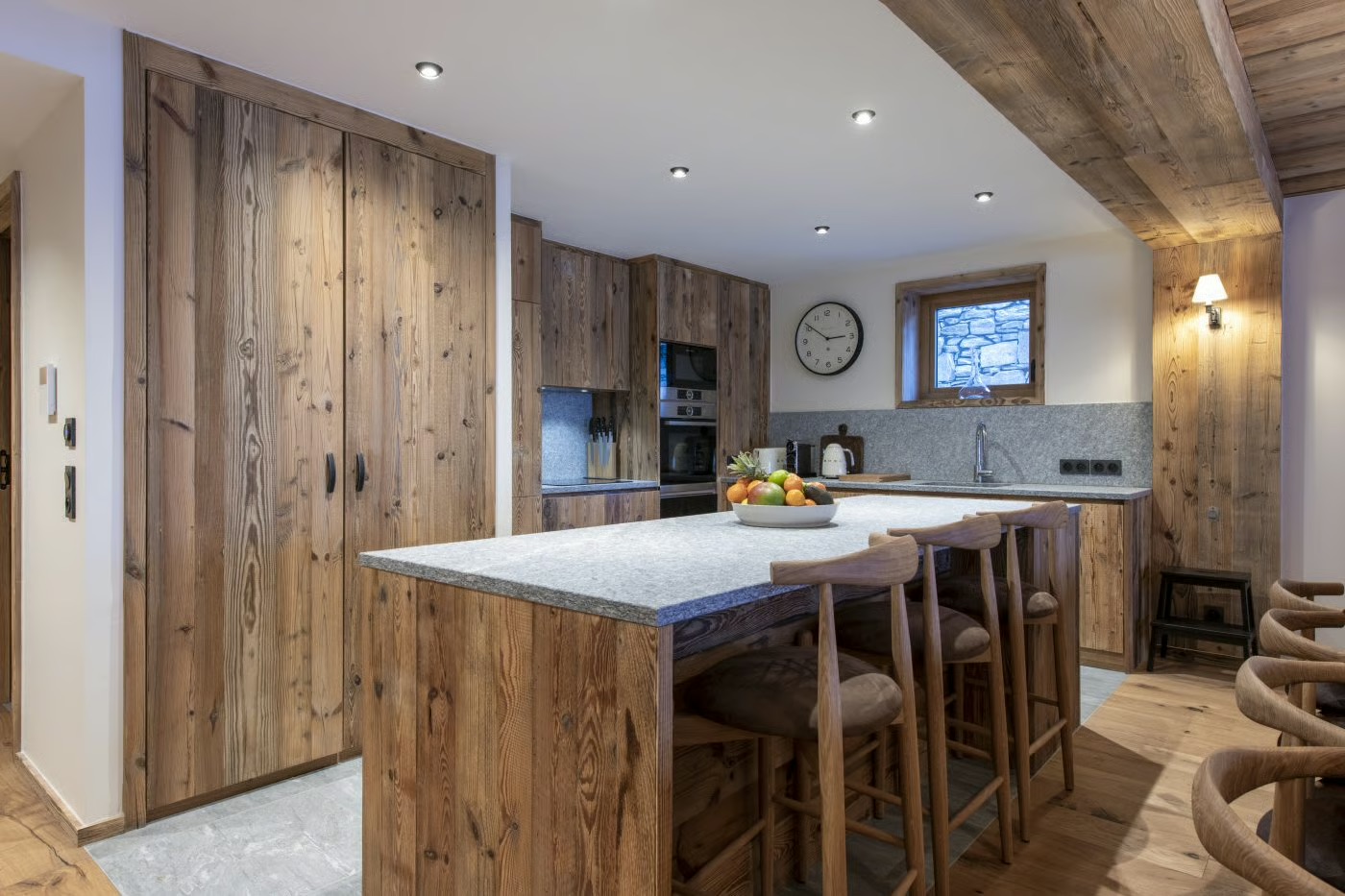 Luxury-Ski-Chalet-Val-D-Isere-Arolay-Apartment2-Oxford-Ski-Kitchen.jpg