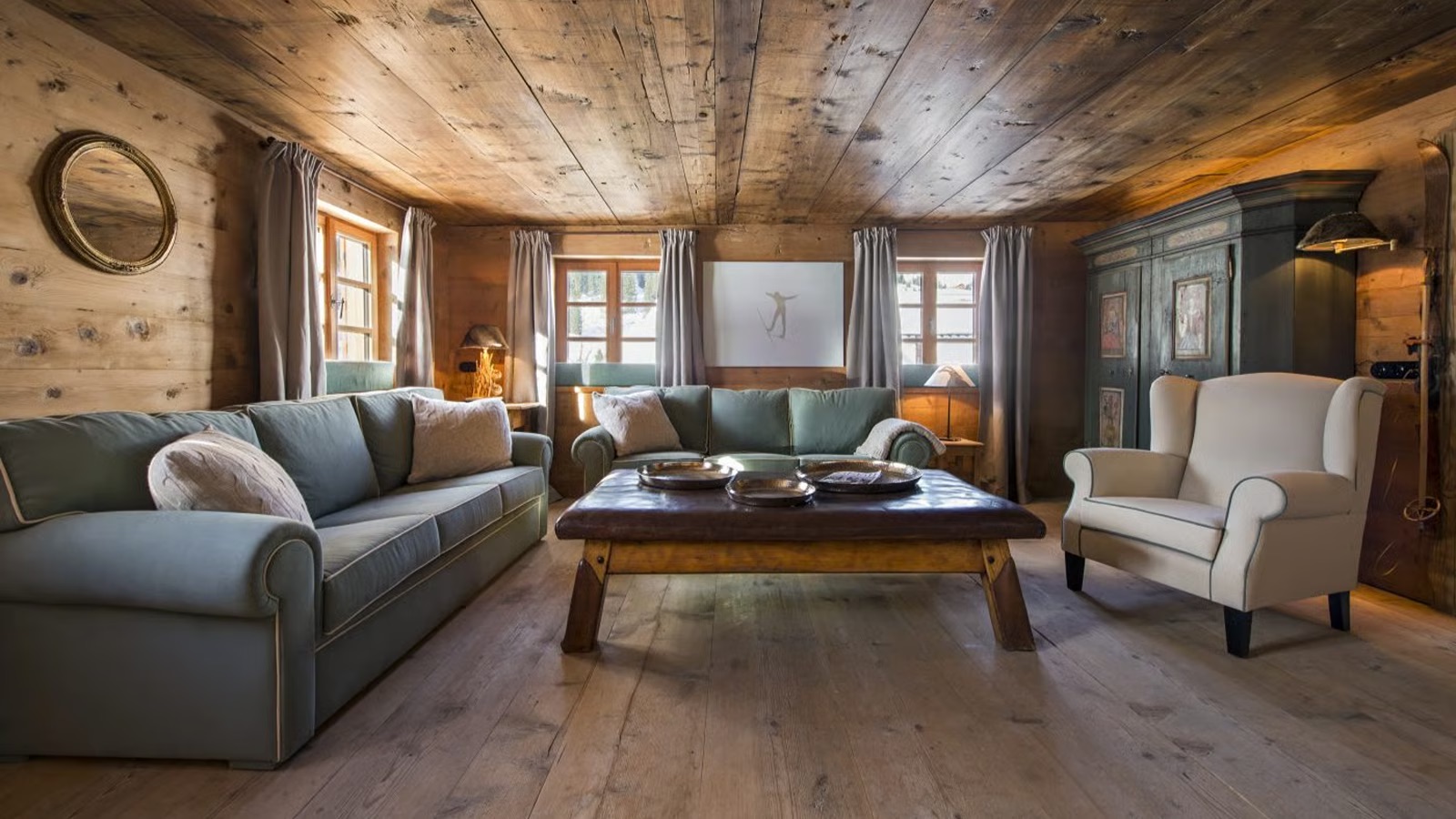 Luxury-Ski-Chalet-Lech-Chalet-1597-Oxford-Ski-Lounge3.jpg
