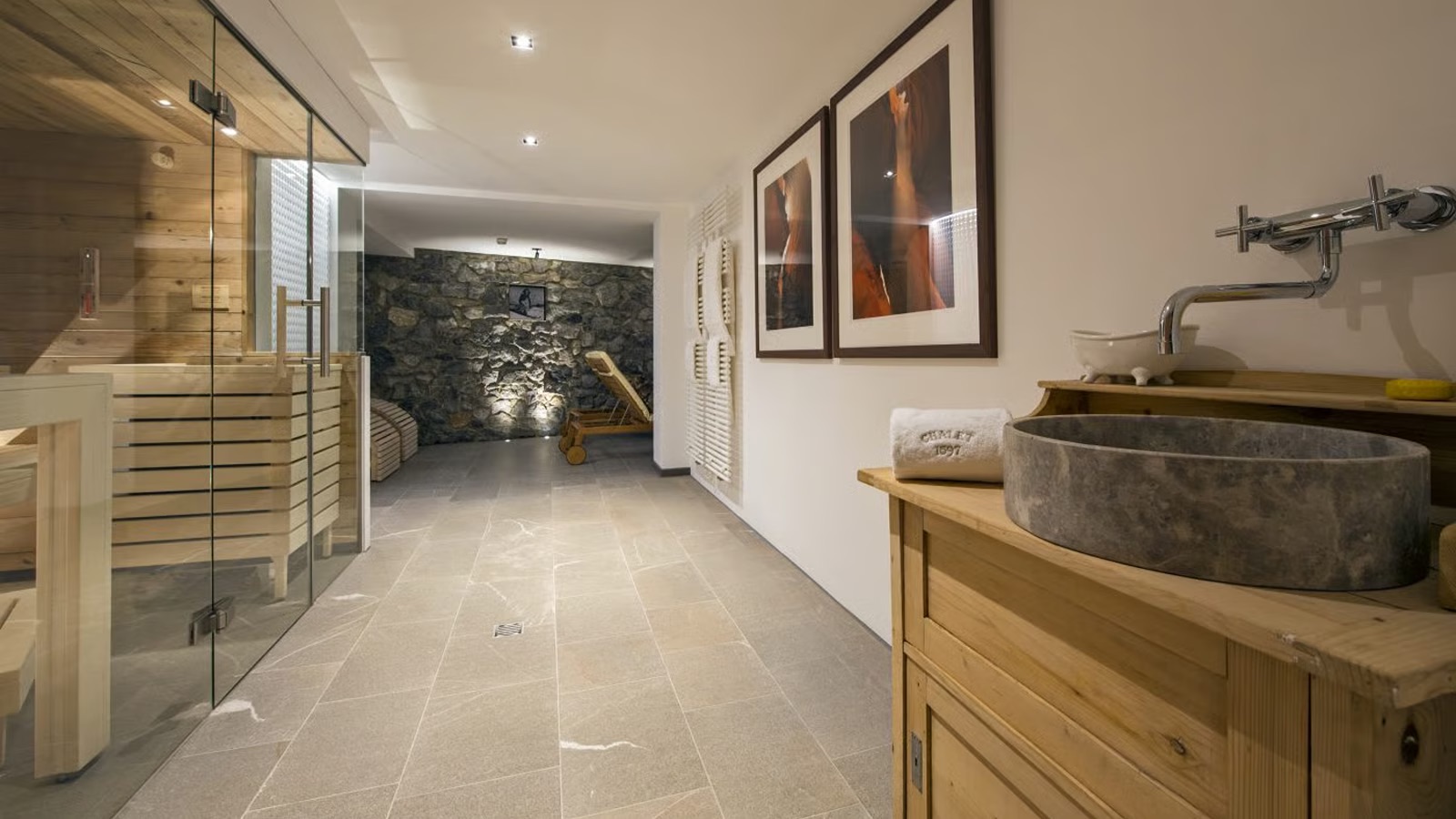 Luxury-Ski-Chalet-Lech-Chalet-1597-Oxford-Ski-Spa.jpg
