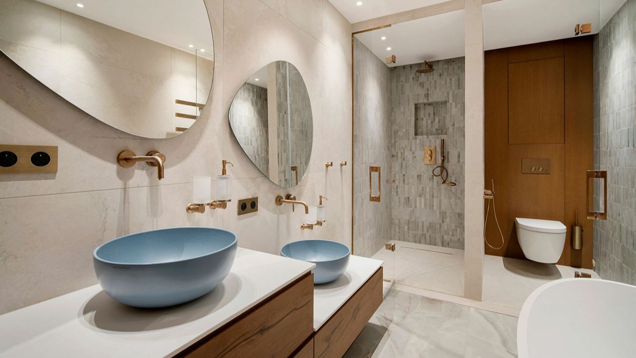 Luxury-Ski-Chalet-Courchevel1850-ChaletElya-OSC- Bathroom (4).jpg