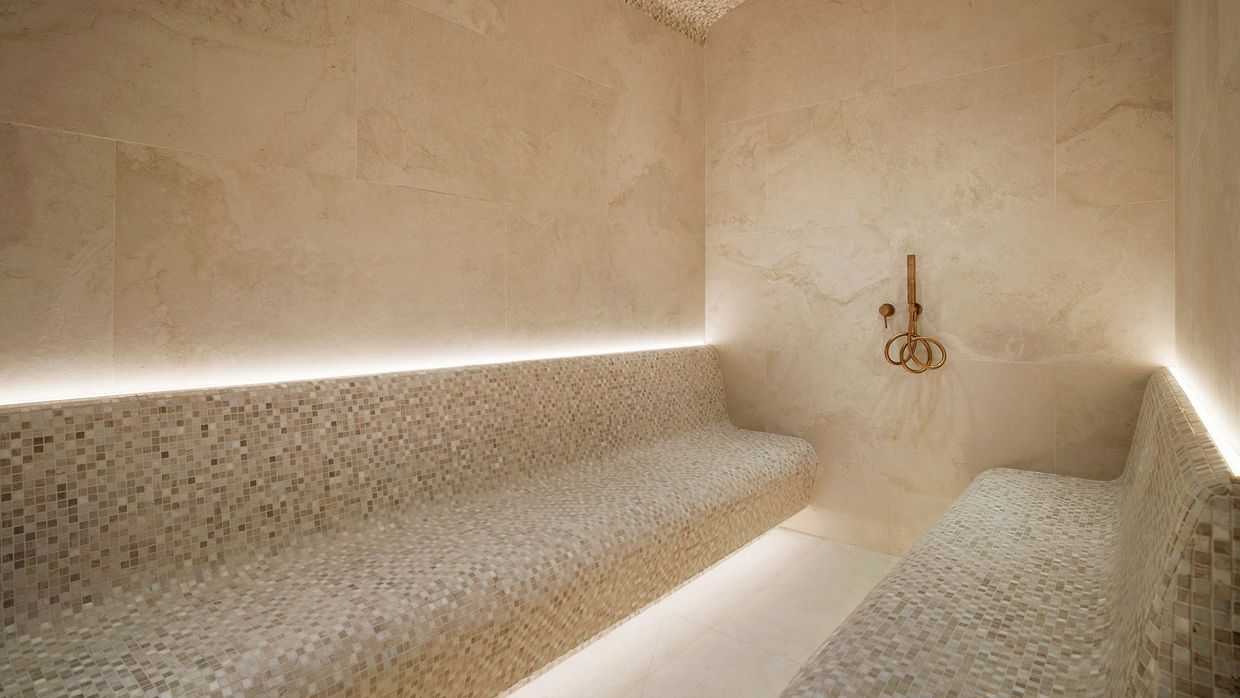 Luxury-Ski-Chalet-Courchevel1850-ChaletElya-OSC- Hammam.jpg