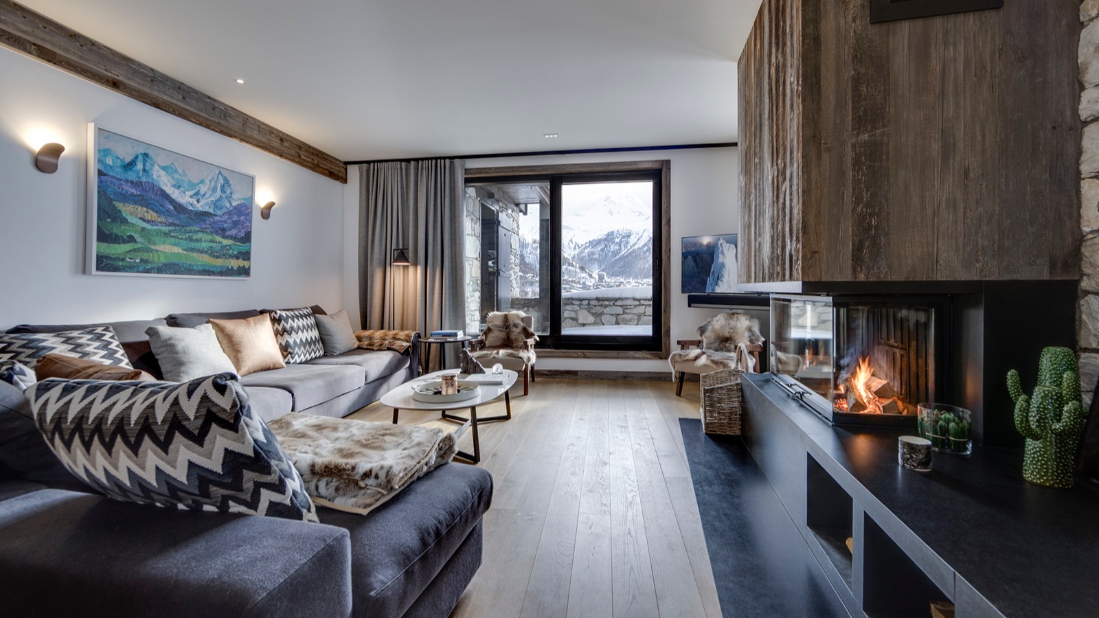 Luxury-Ski-Chalet-Val-D-Isere-Soleil-Levant-Oxford-Ski-Lounge6.jpg