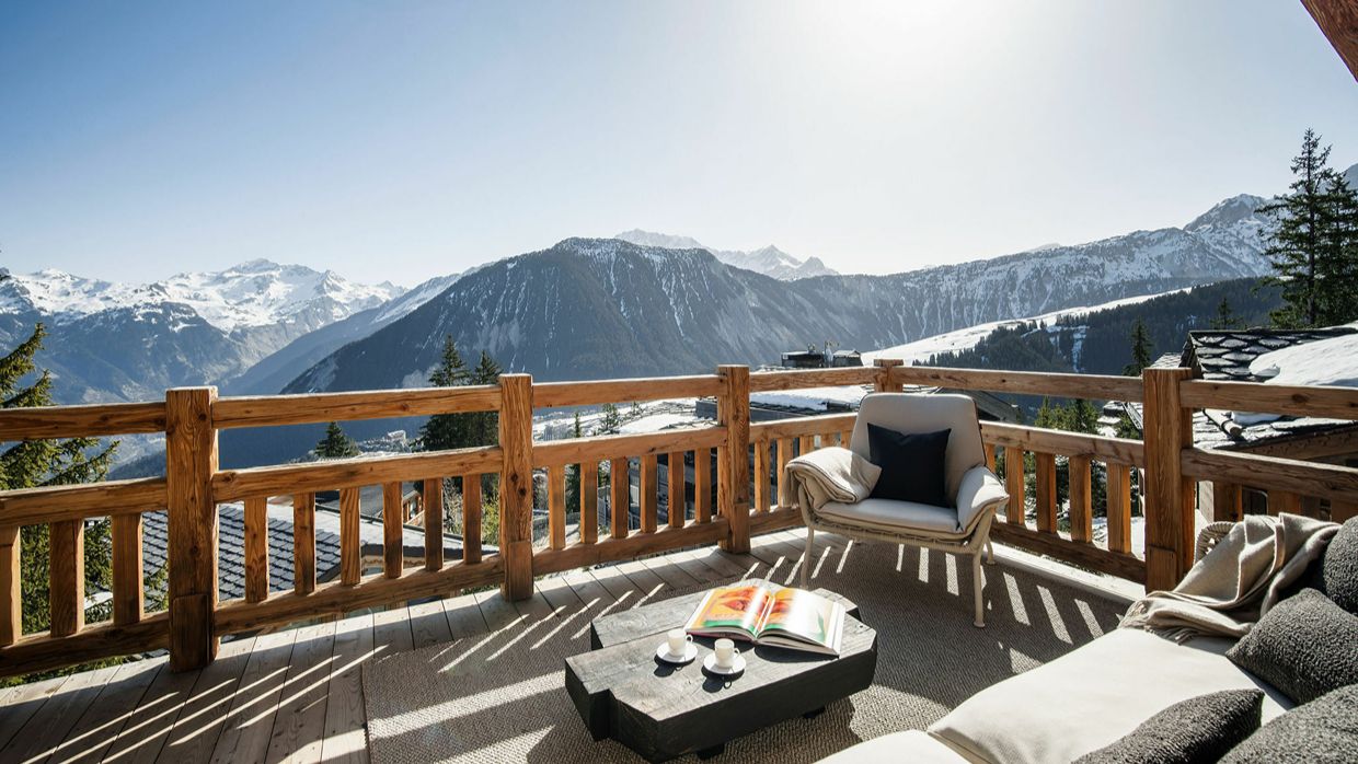 Luxury-Ski-Chalet-Courchevel1850-ChaletMoon-OSC- Terrace.jpg