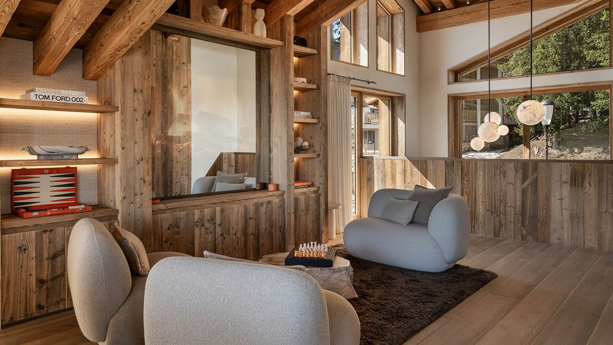 Luxury-Ski-Chalet-Courchevel1850-ChaletMoon-OSC- Seating.jpg