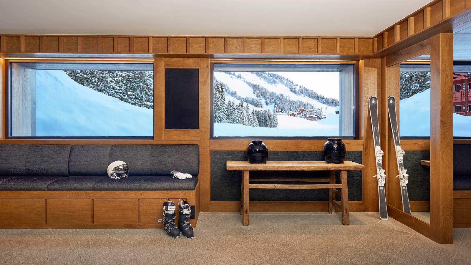 Luxury-Ski-Hotel-Courchevel-1850-Aman-Le-Melezin-Oxford-Ski-Bedroom14.jpeg