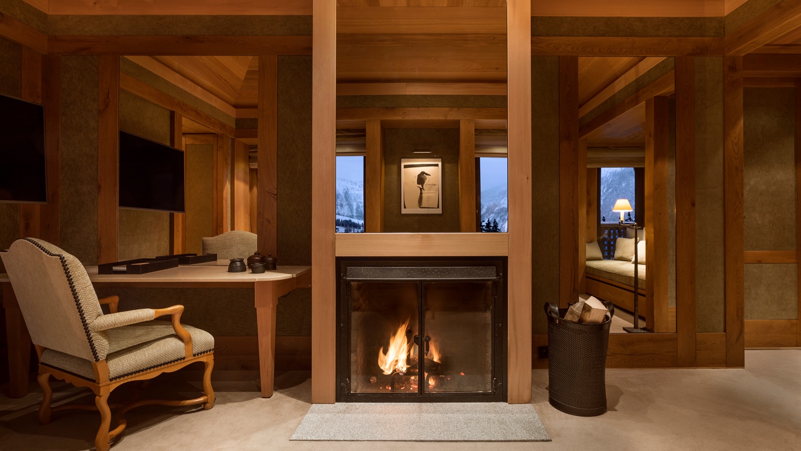 Luxury-Ski-Hotel-Courchevel-1850-Aman-Le-Melezin-Oxford-Ski-Bedroom16.jpeg