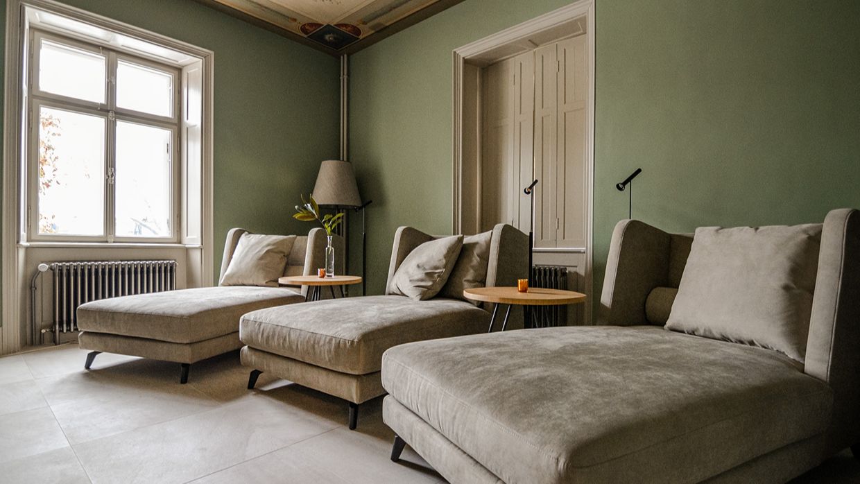 Luxury-Ski-Chalet-StMoritz-Klainguti-OSC-Seating (2).jpg