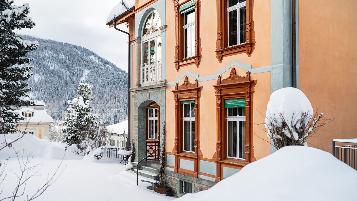 Luxury-Ski-Chalet-StMoritz-Klainguti-OSC-Chalet (5).jpg