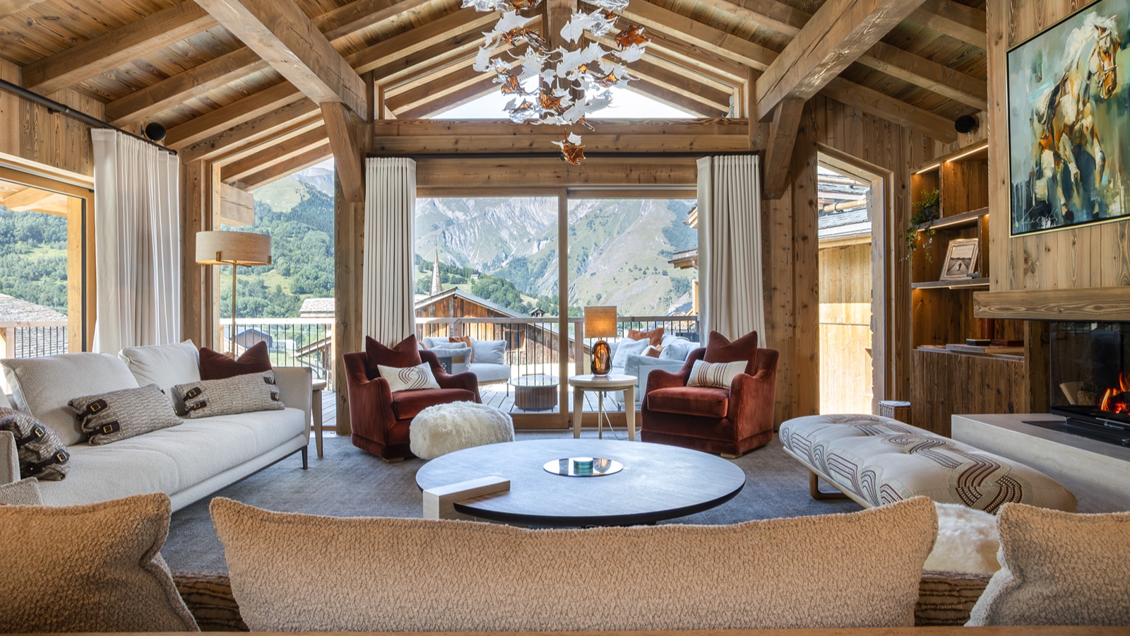 Luxury-Ski-Chalet-St-Martin-De-Belleville-Chalet-Ilex-Oxford-Ski-Lounge.jpg