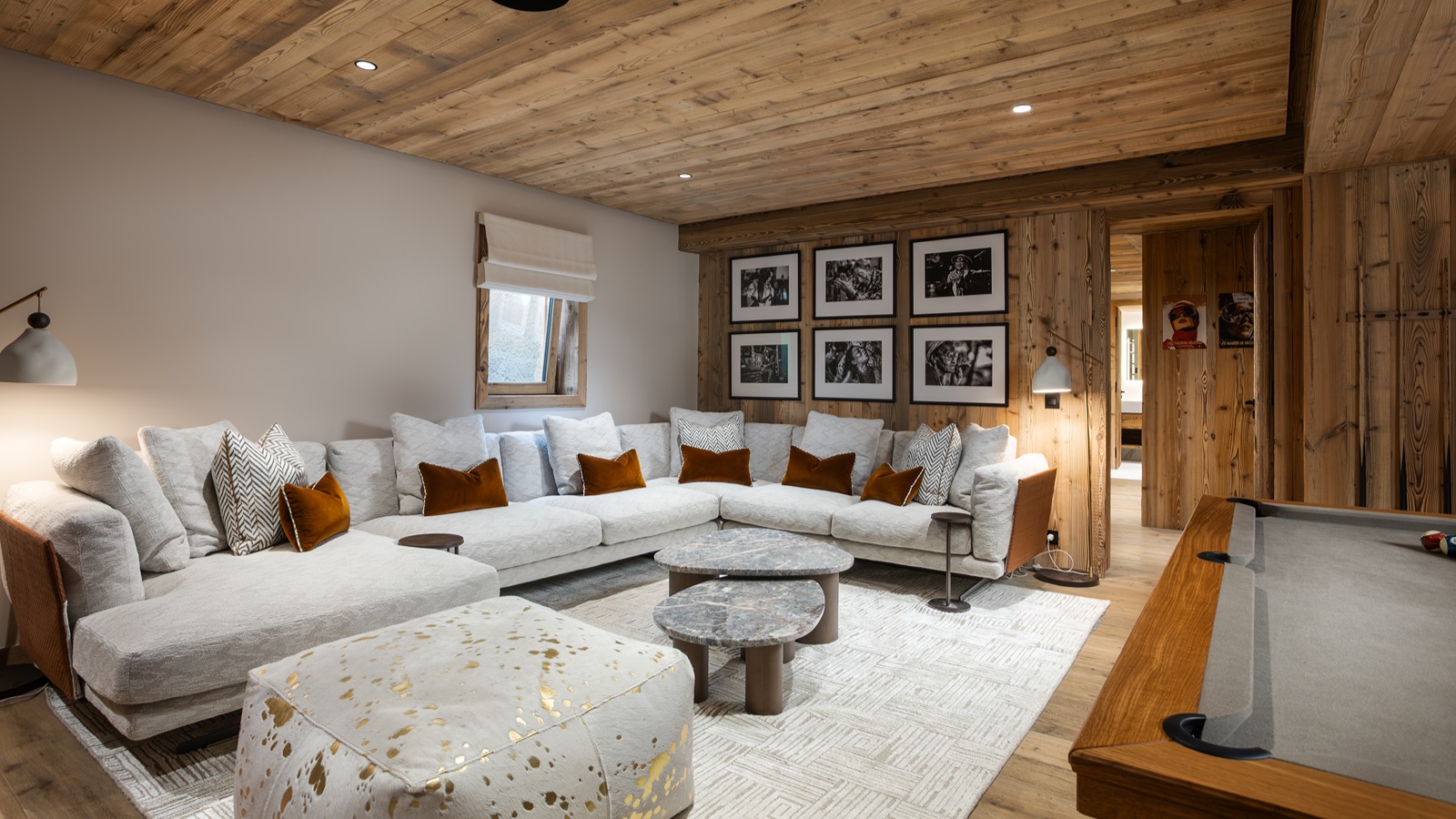 Luxury-Ski-Chalet-St-Martin-De-Belleville-Chalet-Ilex-Oxford-Ski-Games-Room.jpg