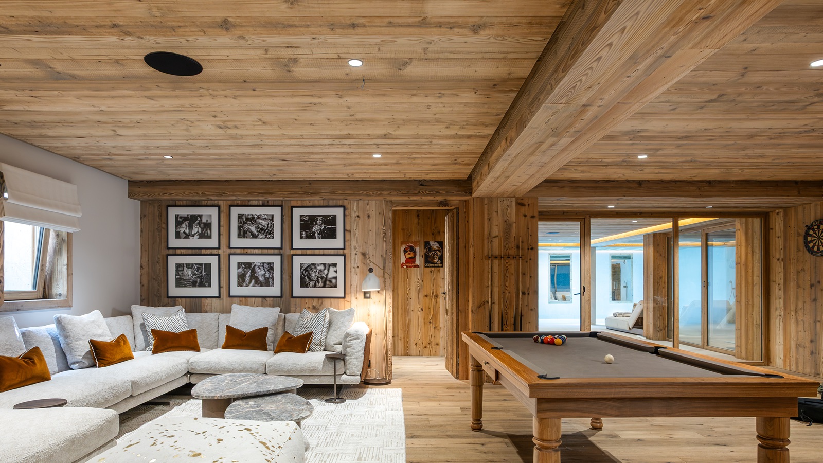 Luxury-Ski-Chalet-St-Martin-De-Belleville-Chalet-Ilex-Oxford-Ski-Games-room6.jpg