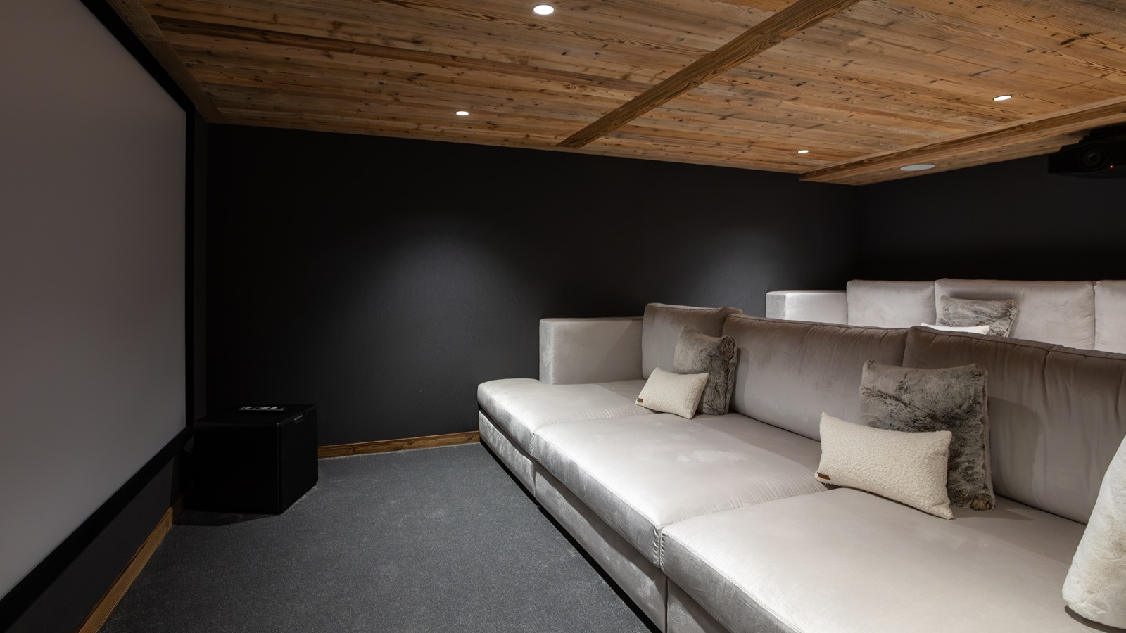 Luxury-Ski-Chalet-St-Martin-De-Belleville-Chalet-Ilex-Oxford-Ski-Cinema-Room.jpg