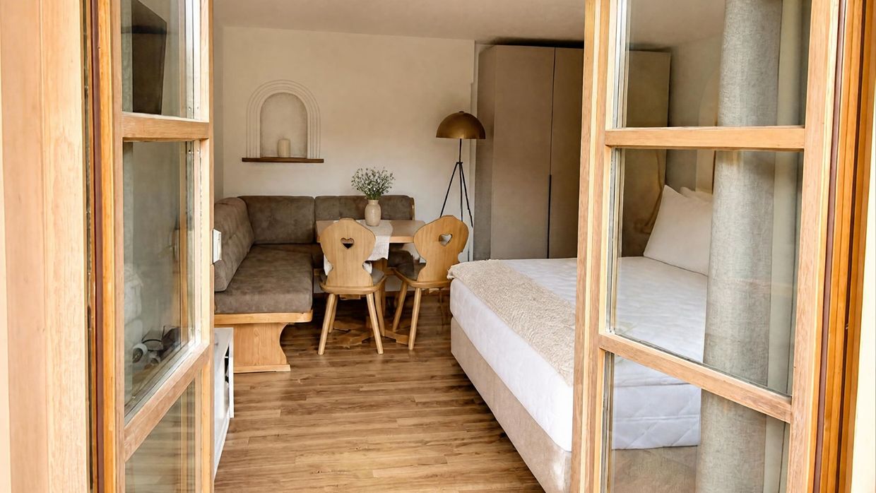 Luxury-Ski-Apartment-Lech-ULAeasy-OSC-Bedroom (12).jpg