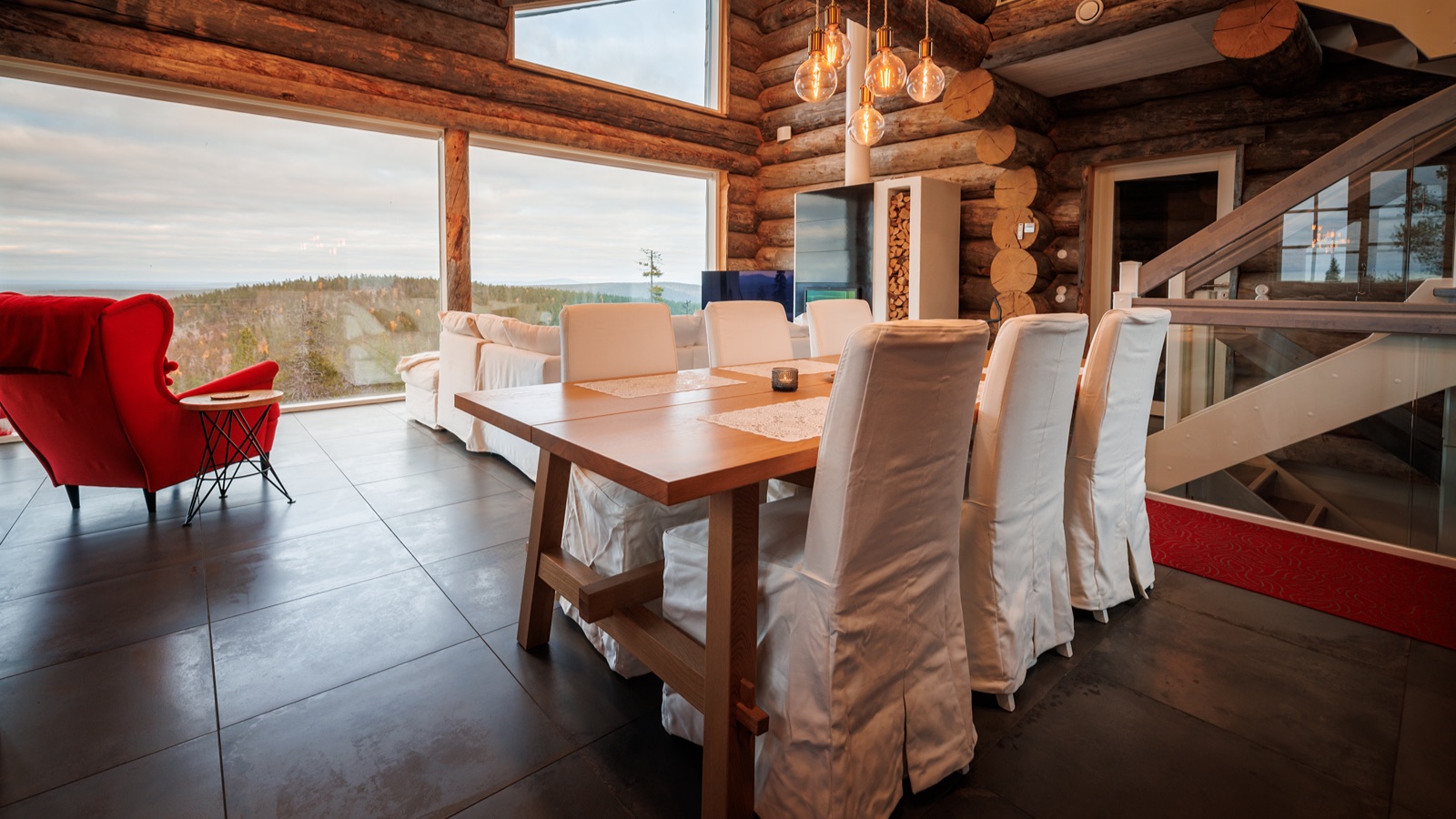 Luxury-Ski-Chalet-Levi-Villa-Panorama-Oxford-Ski-Dining22.jpg