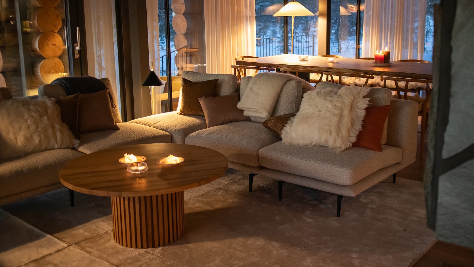 Luxury-Ski-Chalet-Levi-Villa-Viima-Oxford-Ski-Lounge4.jpg