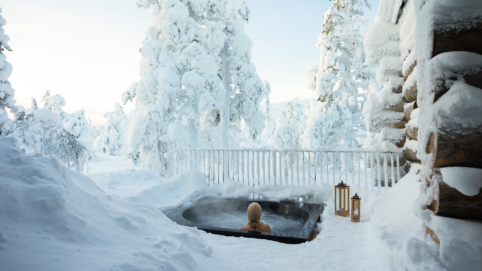 Luxury-Ski-Chalet-Levi-Villa-Viima-Oxford-Ski-Bedroom22.jpg