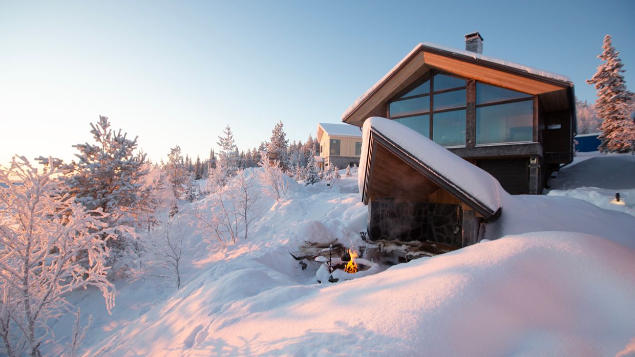 Luxury-Ski-Chalet-Finland-Kide-OSC-Hut&Bonfire1.jpg