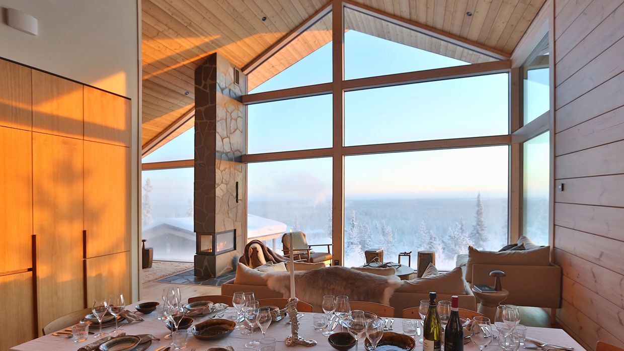 Luxury-Ski-Chalet-Finland-Kide-OSC-Livingroom_Dining.jpg
