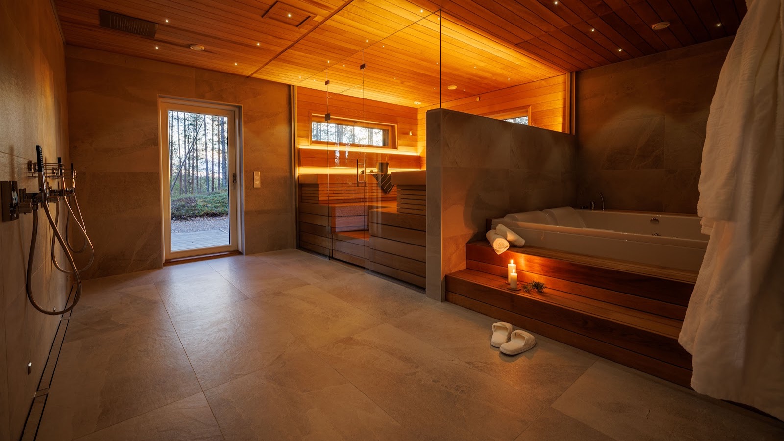 Luxury-Ski-Chalet-Levi-Villa-Frost-Oxford-Ski-Sauna.jpg
