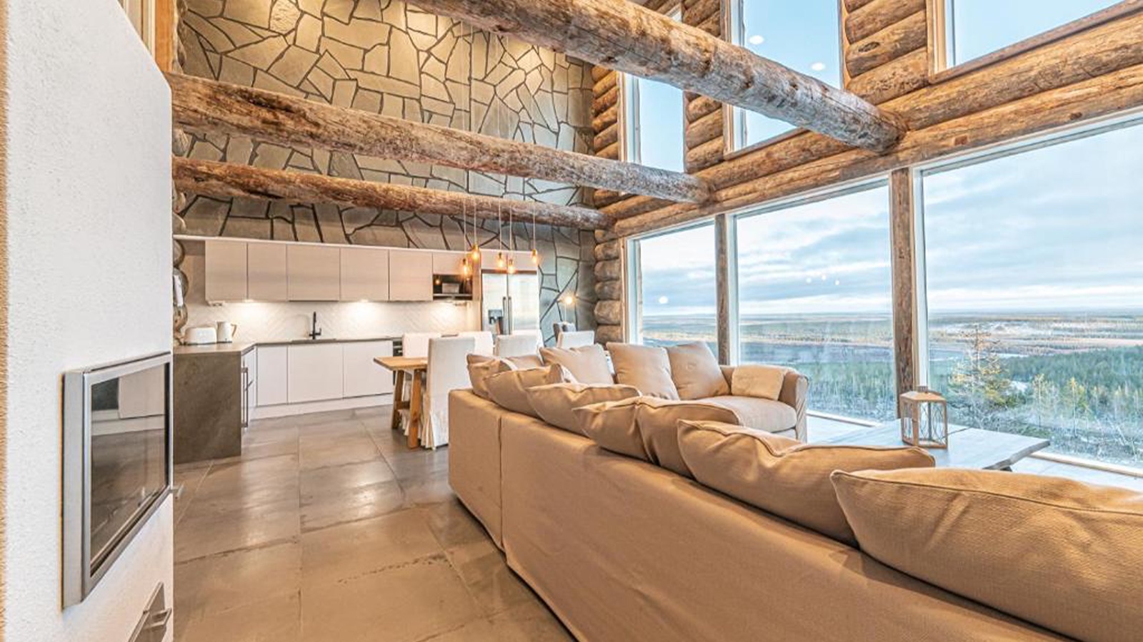 Luxury-Ski-Chalet-Levi-Villa-Fort-Aurora-Oxford-Ski-Lounge2.jpg