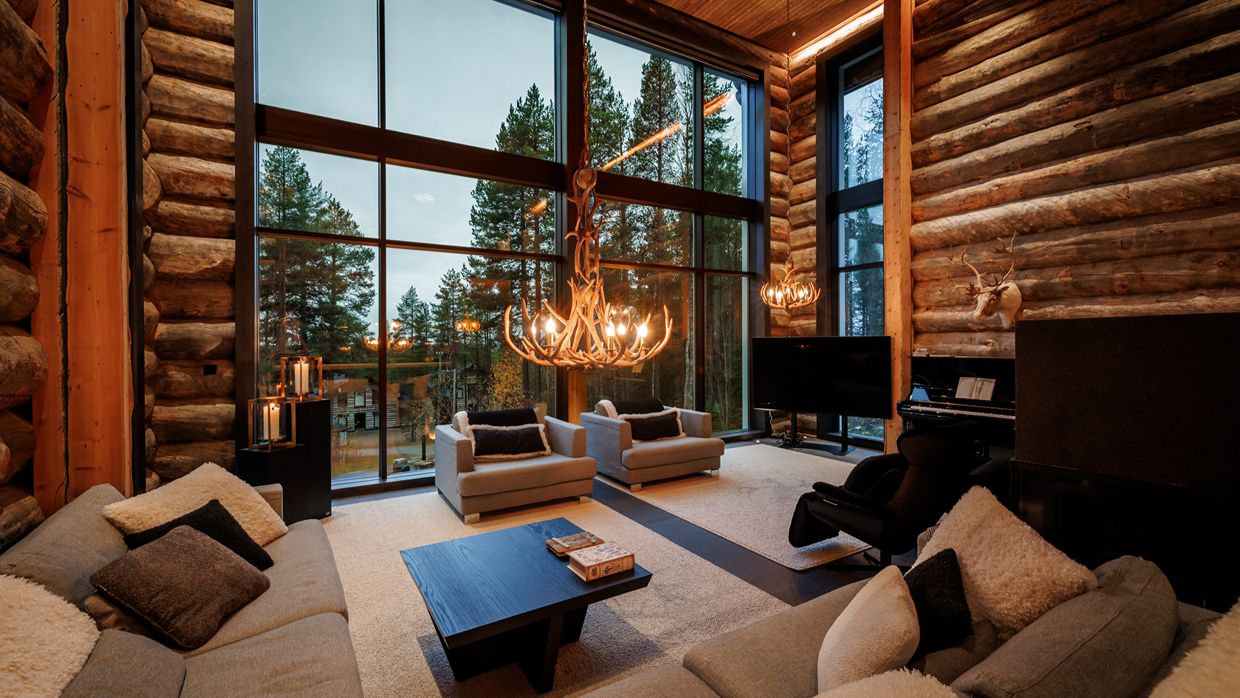 Luxury-Ski-Villa-Levi-Finland-VillaSilverpine-OSC-Lounge (3).jpg