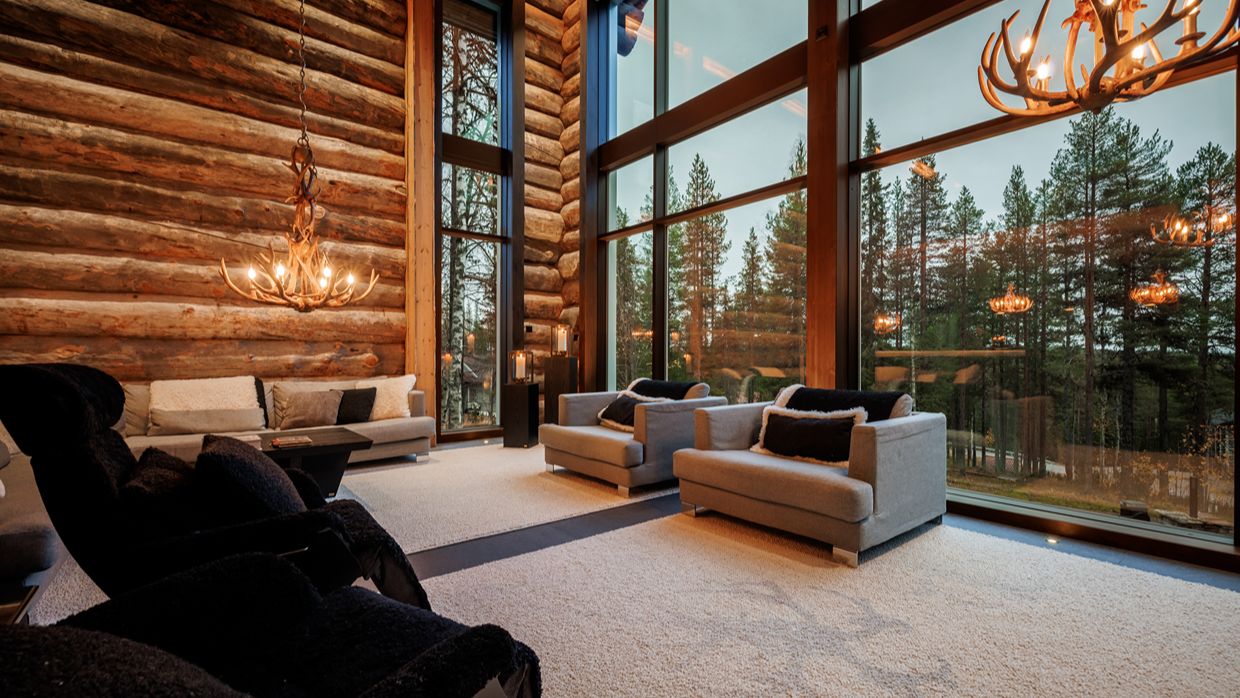 Luxury-Ski-Villa-Levi-Finland-VillaSilverpine-OSC-Lounge (1).jpg