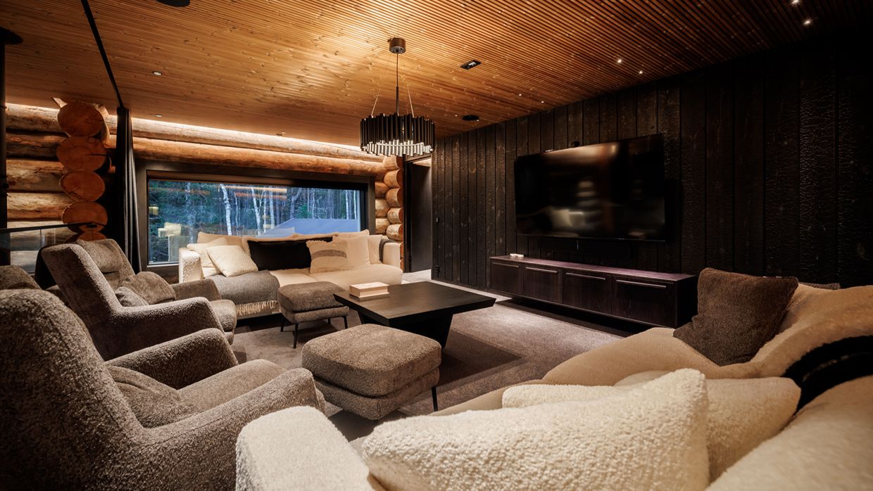 Luxury-Ski-Villa-Levi-Finland-VillaSilverpine-OSC-Seating (2).jpg